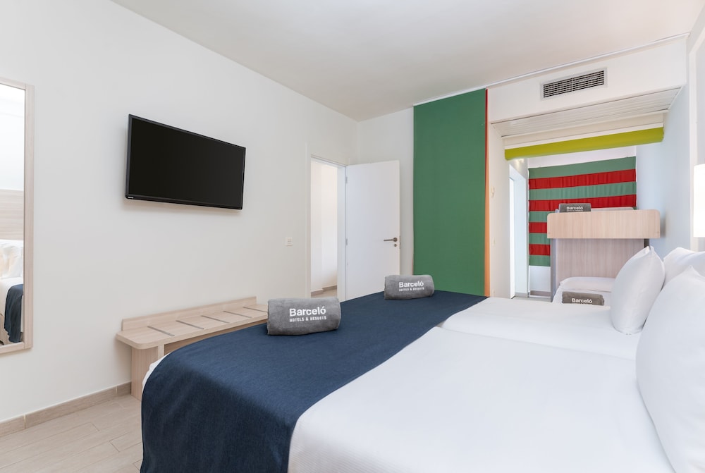 Barcelo Lanzarote Active Resort — Hotel rooms in Costa Teguise, Canary Islands