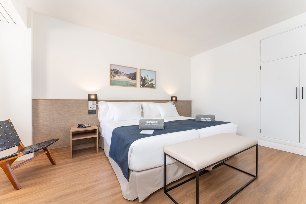 Barcelo Lanzarote Active Resort — Hotel rooms in Costa Teguise, Canary Islands