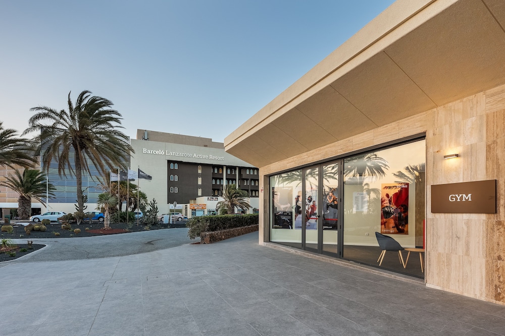 Barcelo Lanzarote Active Resort — Hotel building in Costa Teguise, Canary Islands