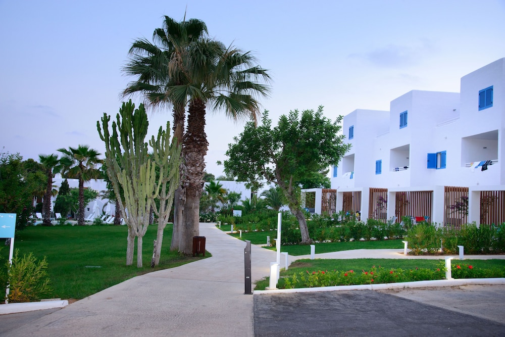 Cala Llenya Resort Ibiza - Hotel - zdjęcie 4