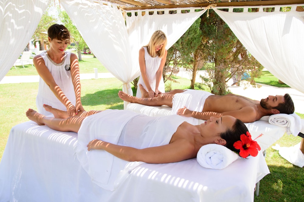Cala Llenya Resort Ibiza - Hotel — Spa in Santa Eulalia, Balearic Islands