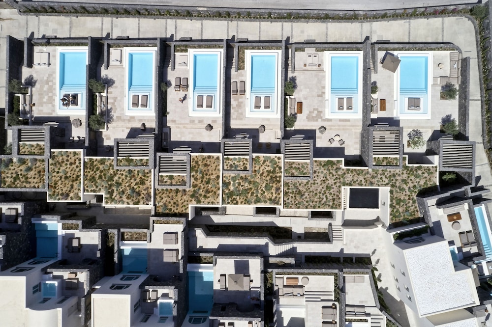Canaves Epitome - Small Luxury Hotels of the World — Hotel building in Oia, South Aegean