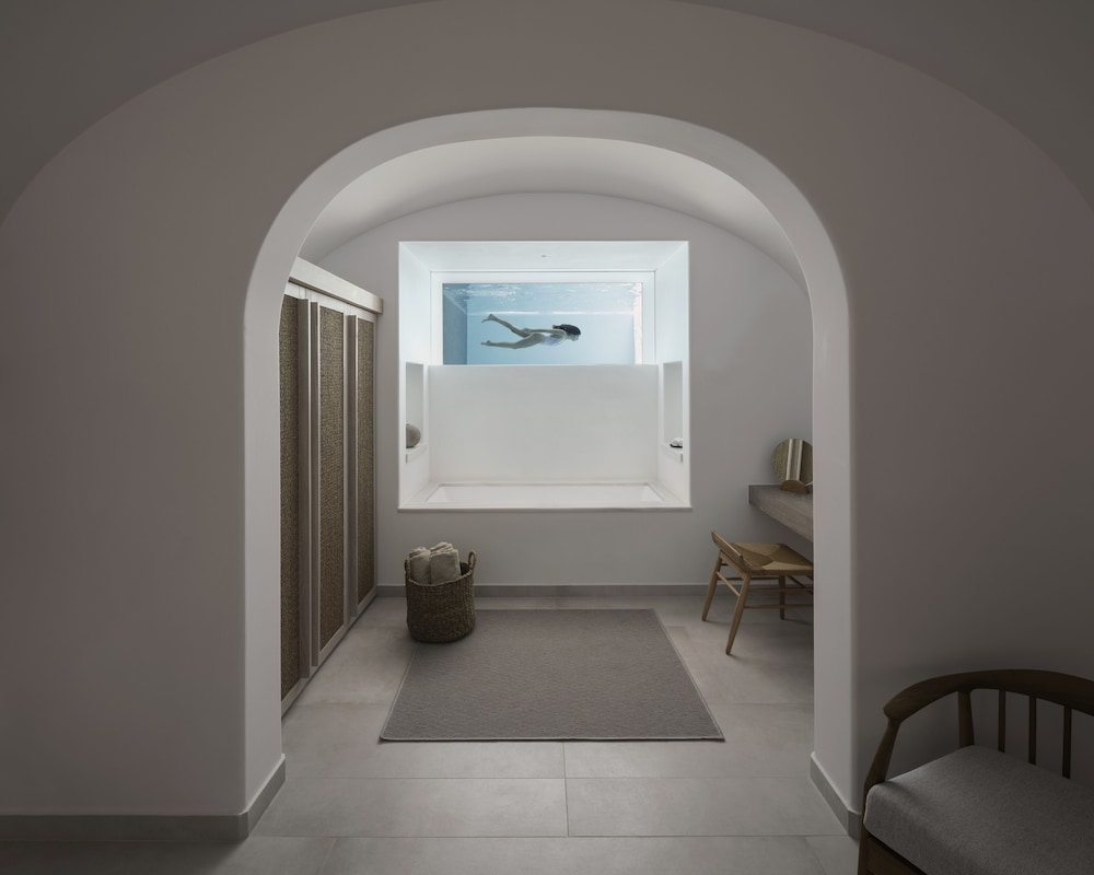 Canaves Epitome - Small Luxury Hotels of the World — Hotel rooms in Oia, South Aegean