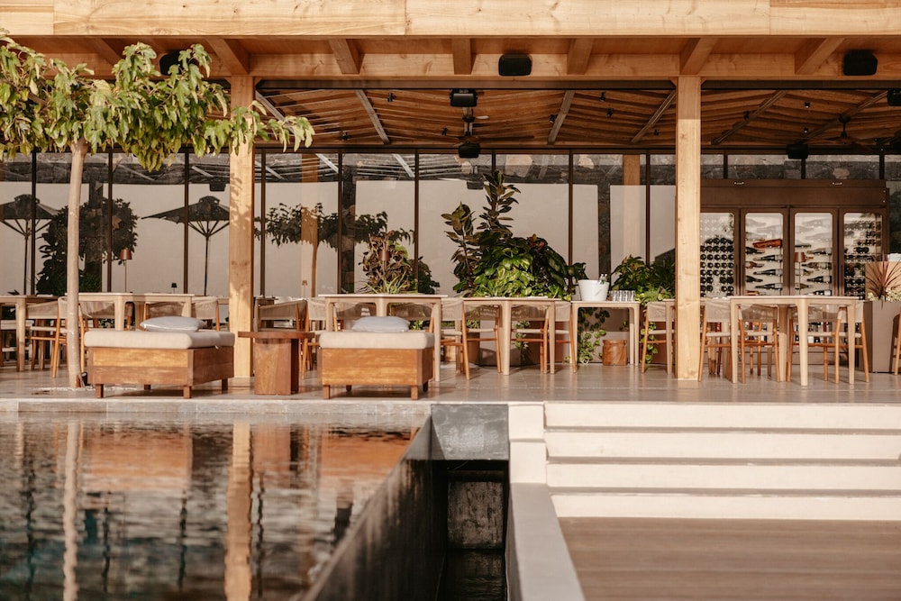 Canaves Epitome - Small Luxury Hotels of the World — Restaurant & bars in Oia, South Aegean
