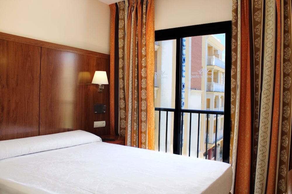 Hotel Perla Marina — Hotel rooms in Nerja, Andalusia
