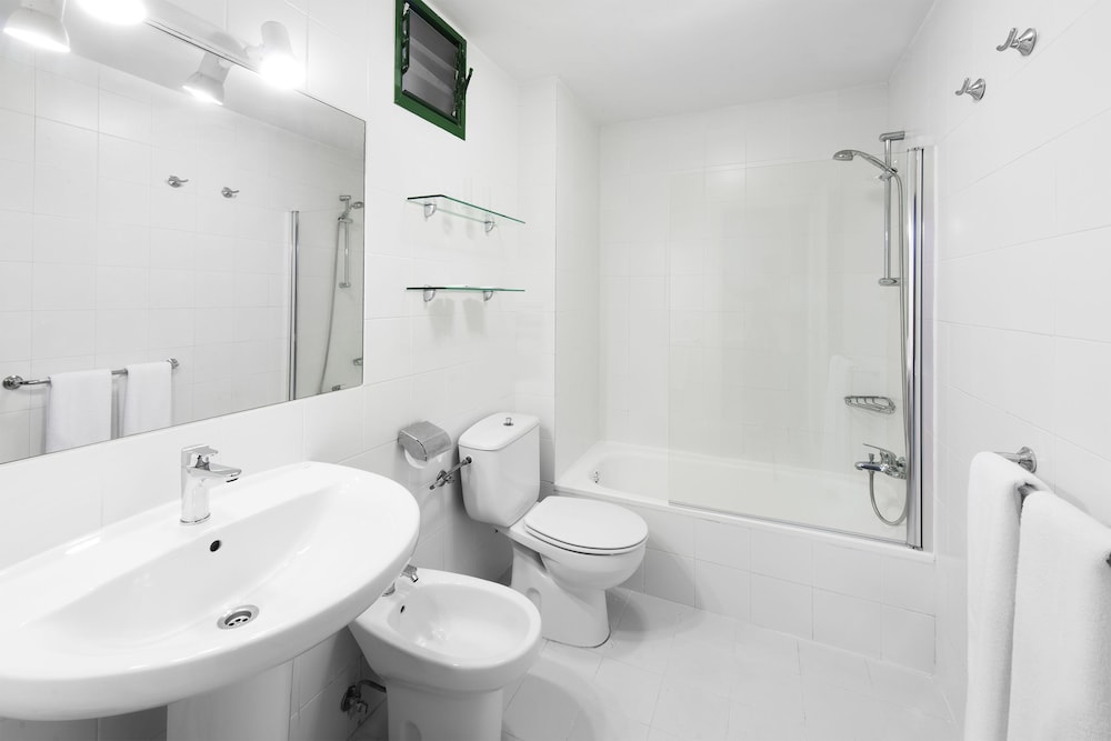 Elba Lucía Sport & Suite Hotel — Hotel rooms in Costa de Antigua, Canary Islands