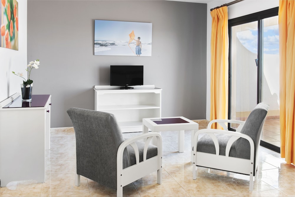 Elba Lucía Sport & Suite Hotel — Hotel rooms in Costa de Antigua, Canary Islands