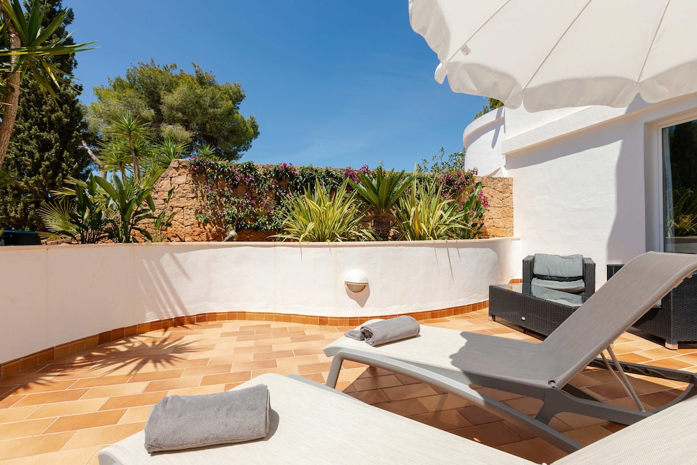 S'Argamassa Boutique Hotel — Hotel building in Santa Eulalia, Balearic Islands