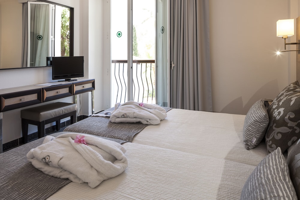 S'Argamassa Boutique Hotel — Hotel rooms in Santa Eulalia, Balearic Islands