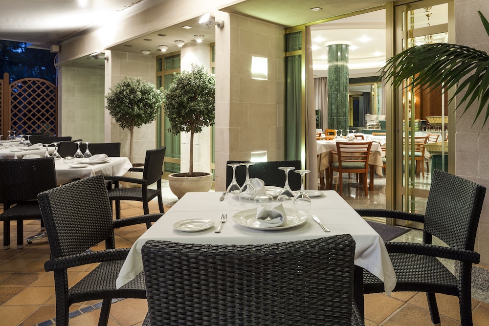 S'Argamassa Boutique Hotel — Restaurant & bars in Santa Eulalia, Balearic Islands