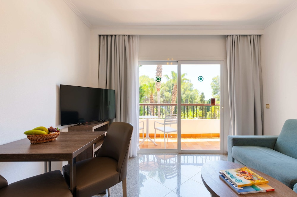 S'Argamassa Boutique Hotel — Hotel rooms in Santa Eulalia, Balearic Islands