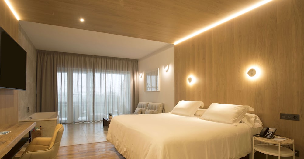 Higueron Hotel Malaga, Curio Collection by Hilton — Hotel rooms in Fuengirola, Andalusia