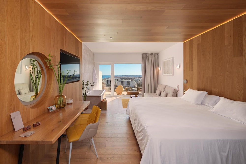 Higueron Hotel Malaga, Curio Collection by Hilton — Hotel rooms in Fuengirola, Andalusia
