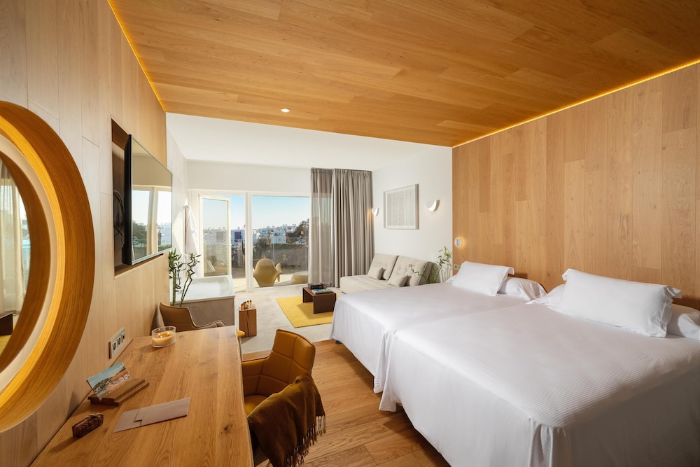 Higueron Hotel Malaga, Curio Collection by Hilton — Hotel rooms in Fuengirola, Andalusia