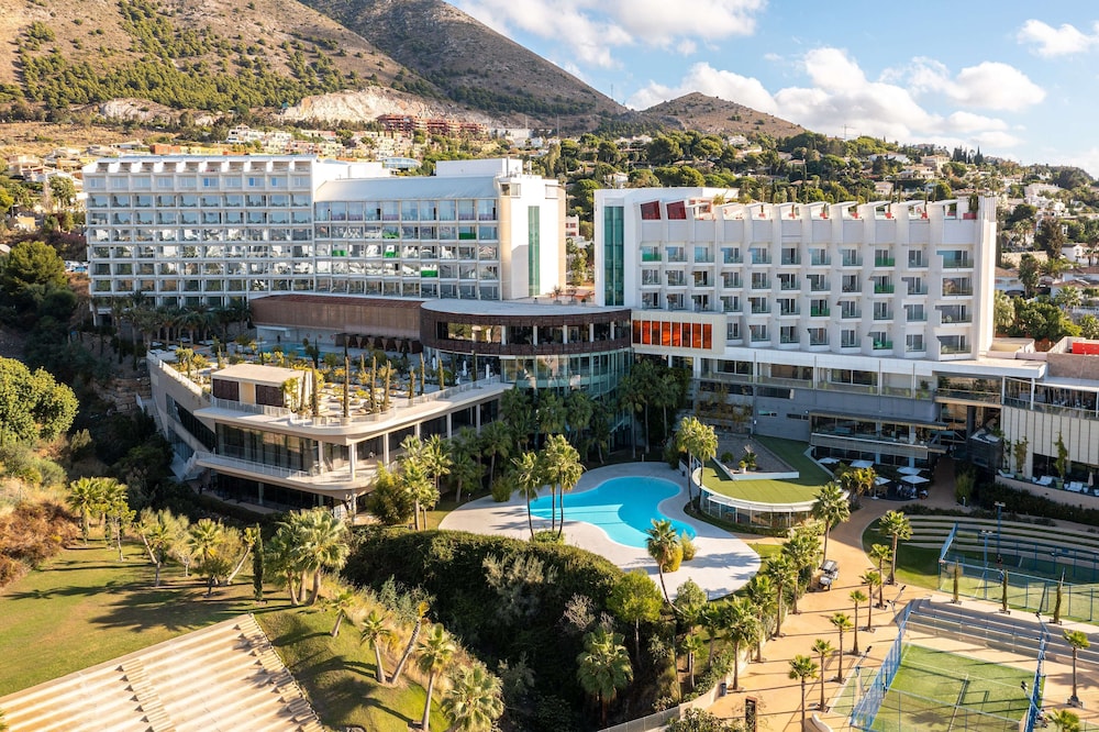 Higueron Hotel Malaga, Curio Collection by Hilton — Hotel building in Fuengirola, Andalusia
