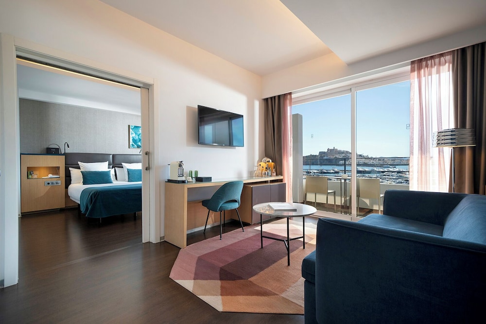 Ocean Drive Ibiza — Hotel rooms in Ibiza Town, Balearic Islands