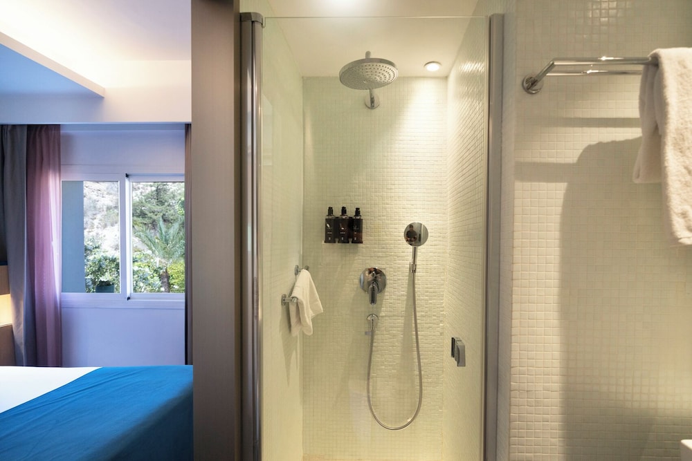 Ocean Drive Ibiza — Hotel rooms in Ibiza Town, Balearic Islands