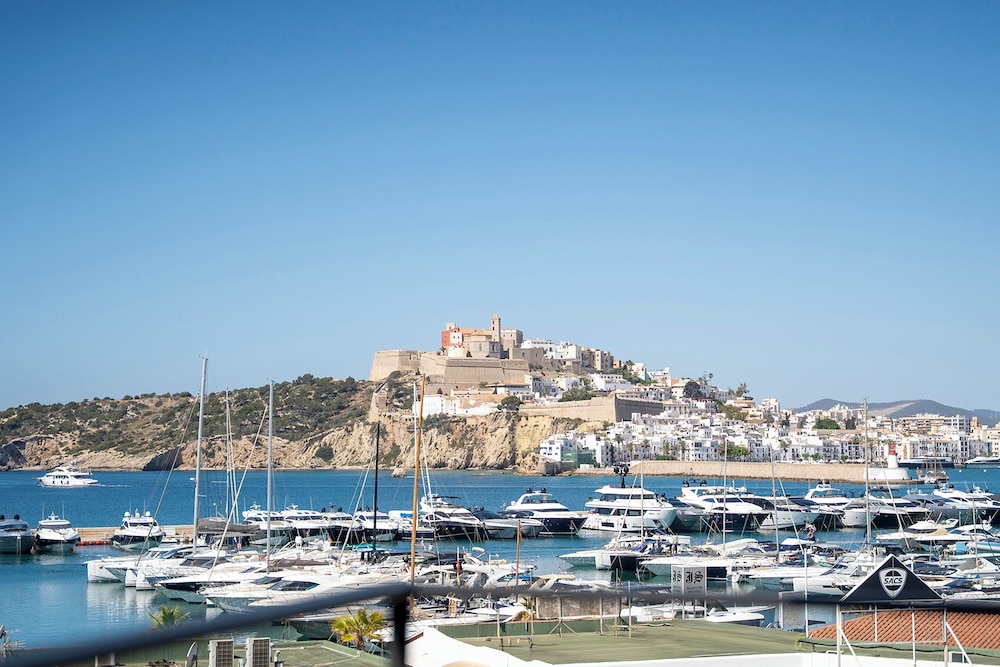 Ocean Drive Ibiza — Attractions in the area in Ibiza Town, Balearic Islands
