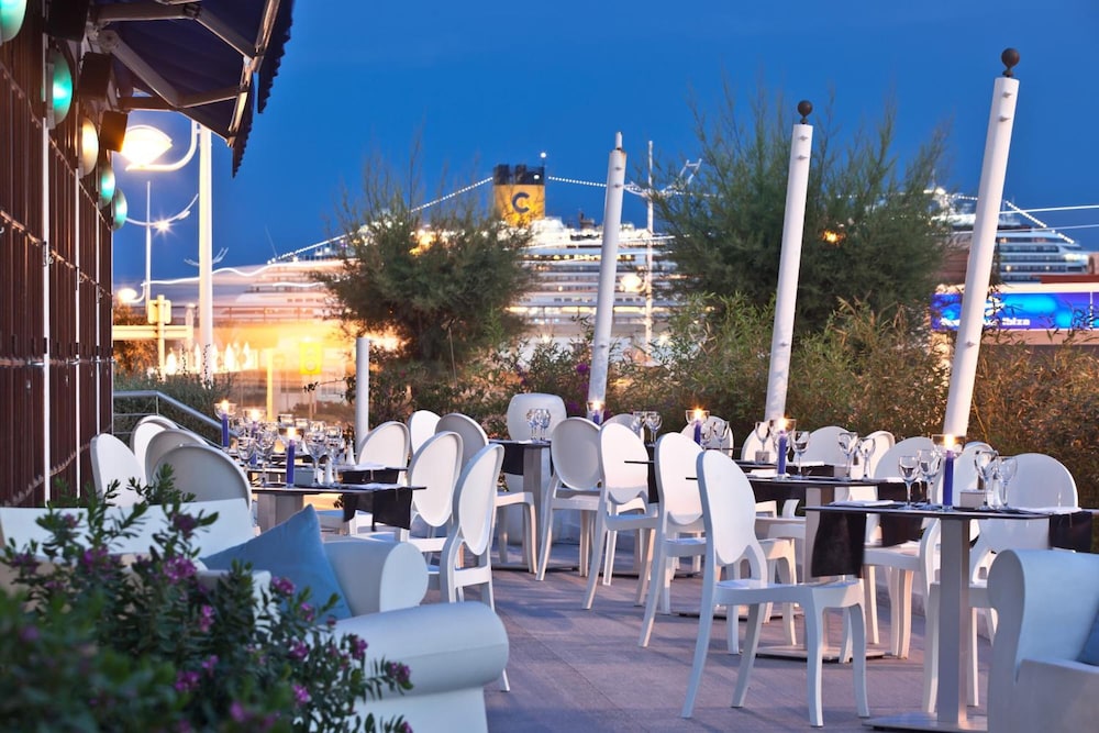 Ocean Drive Ibiza — Restaurant & bars in Ibiza Town, Balearic Islands