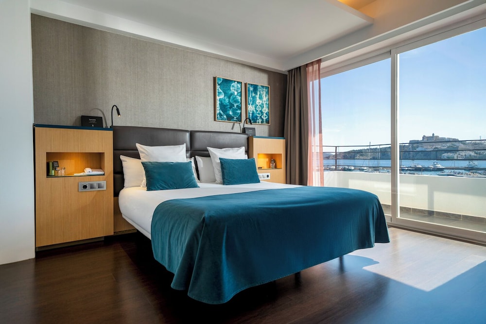Ocean Drive Ibiza — Hotel rooms in Ibiza Town, Balearic Islands