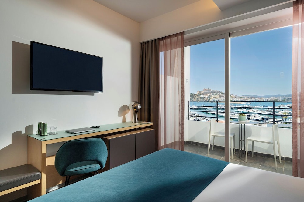 Ocean Drive Ibiza — Hotel rooms in Ibiza Town, Balearic Islands