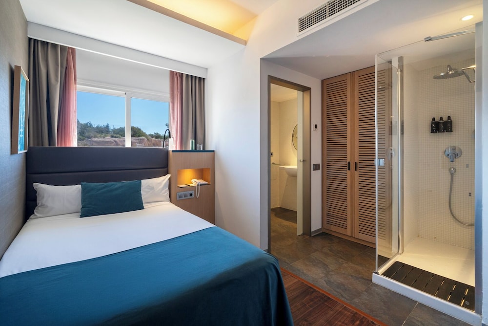 Ocean Drive Ibiza — Hotel rooms in Ibiza Town, Balearic Islands