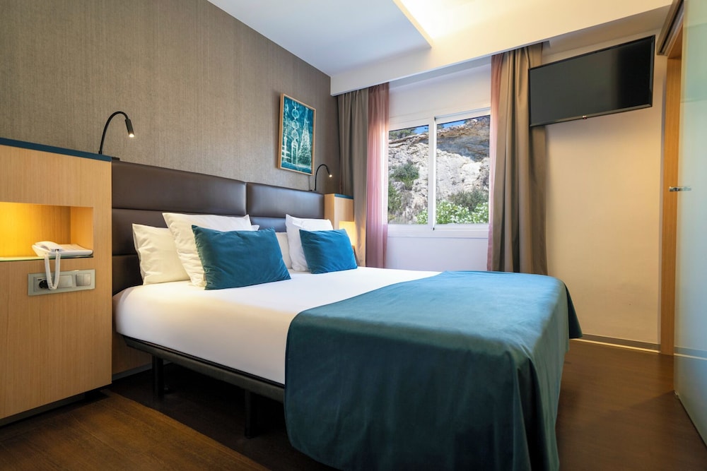 Ocean Drive Ibiza — Hotel rooms in Ibiza Town, Balearic Islands