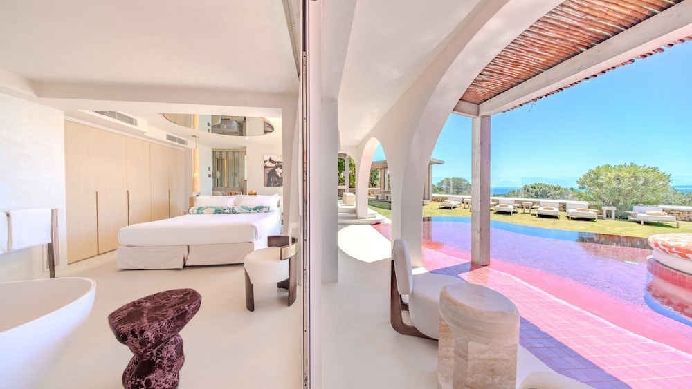 Destino Five Ibiza - 5-Star Grand Luxe Resort - Free Entrance to Pacha Club — Hotel rooms in Santa Eulalia, Balearic Islands