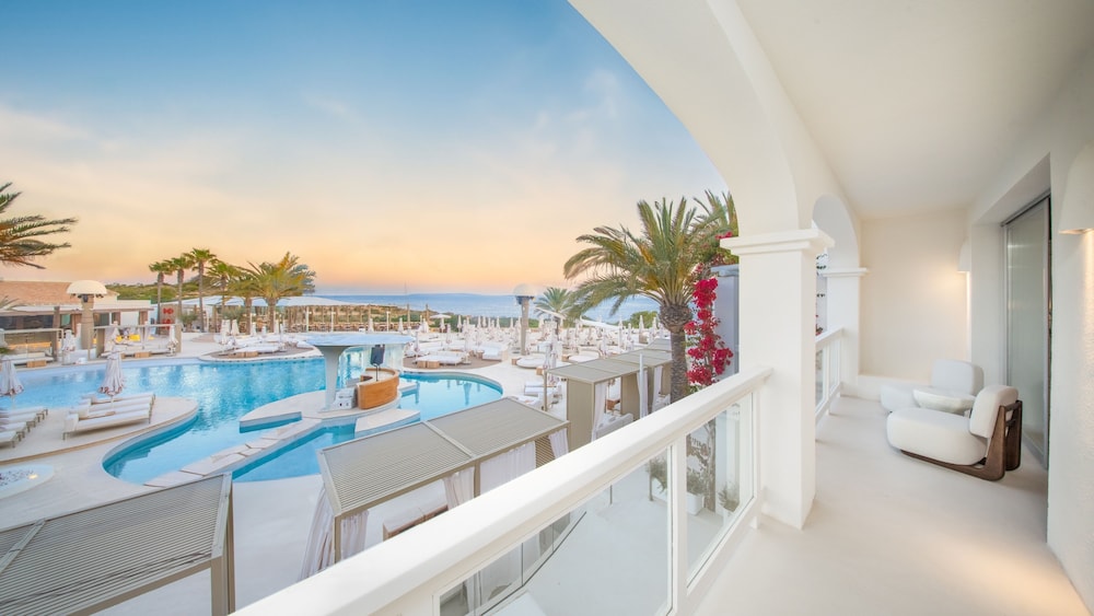 Destino Five Ibiza - 5-Star Grand Luxe Resort - Free Entrance to Pacha Club - zdjęcie 3