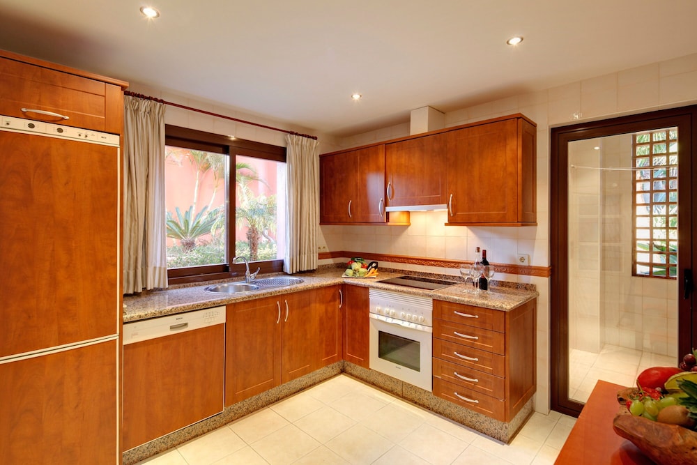 Vasari Resort — Hotel rooms in Marbella, Andalusia