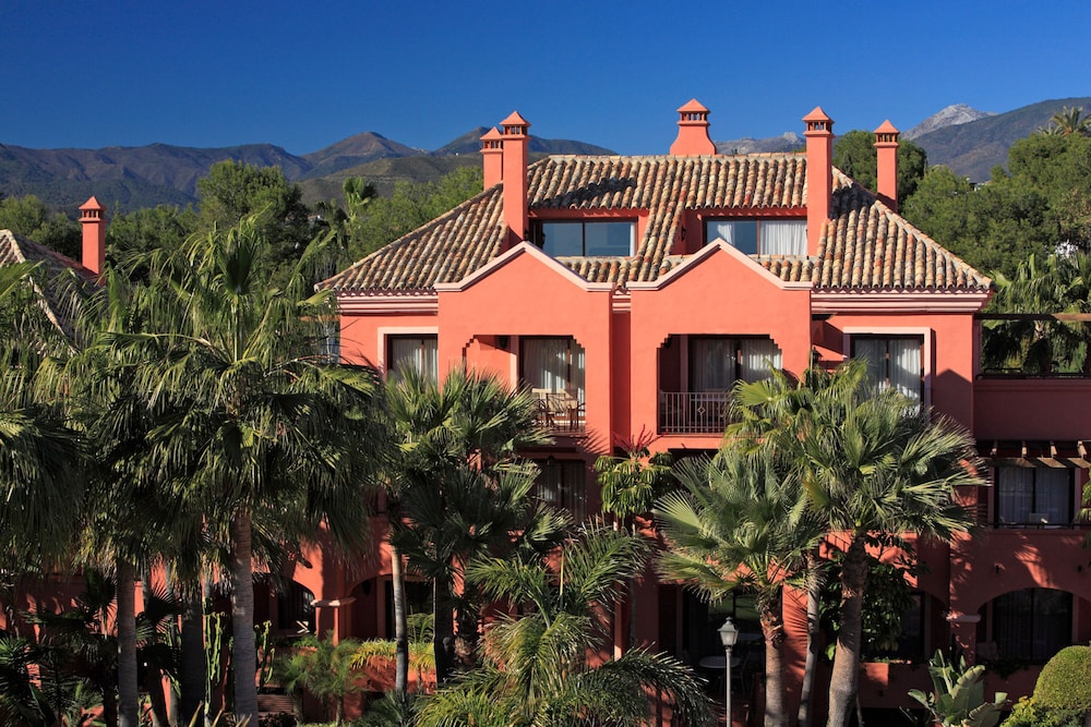 Vasari Resort — Hotel building in Marbella, Andalusia