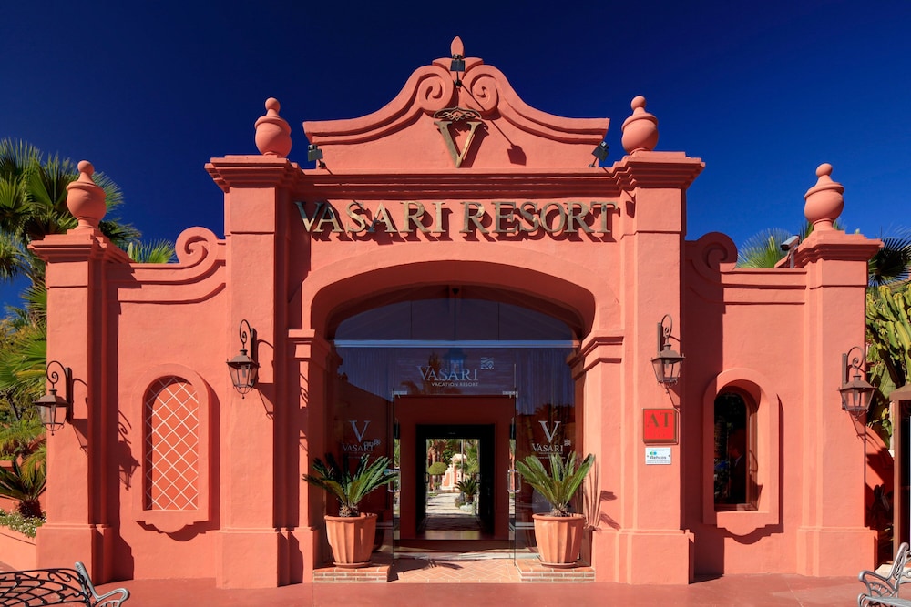 Vasari Resort — Hotel building in Marbella, Andalusia
