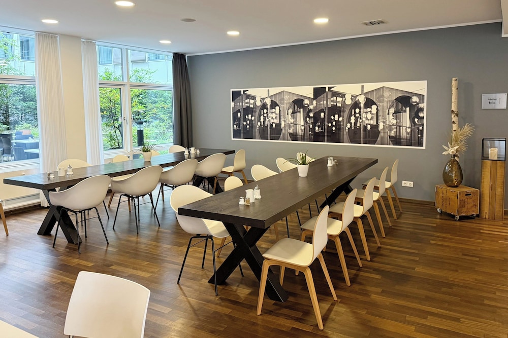 Garner Hotel Berlin - Gendarmenmarkt by IHG — Restaurant & bars in Berlin, Berlin