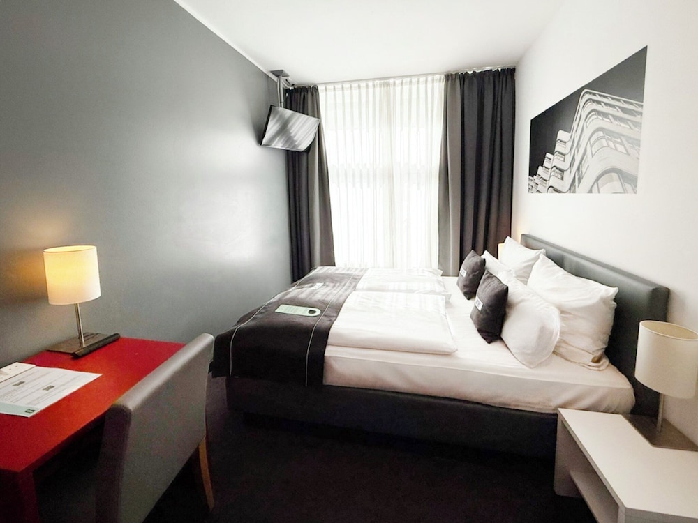 Garner Hotel Berlin - Gendarmenmarkt by IHG — Hotel rooms in Berlin, Berlin