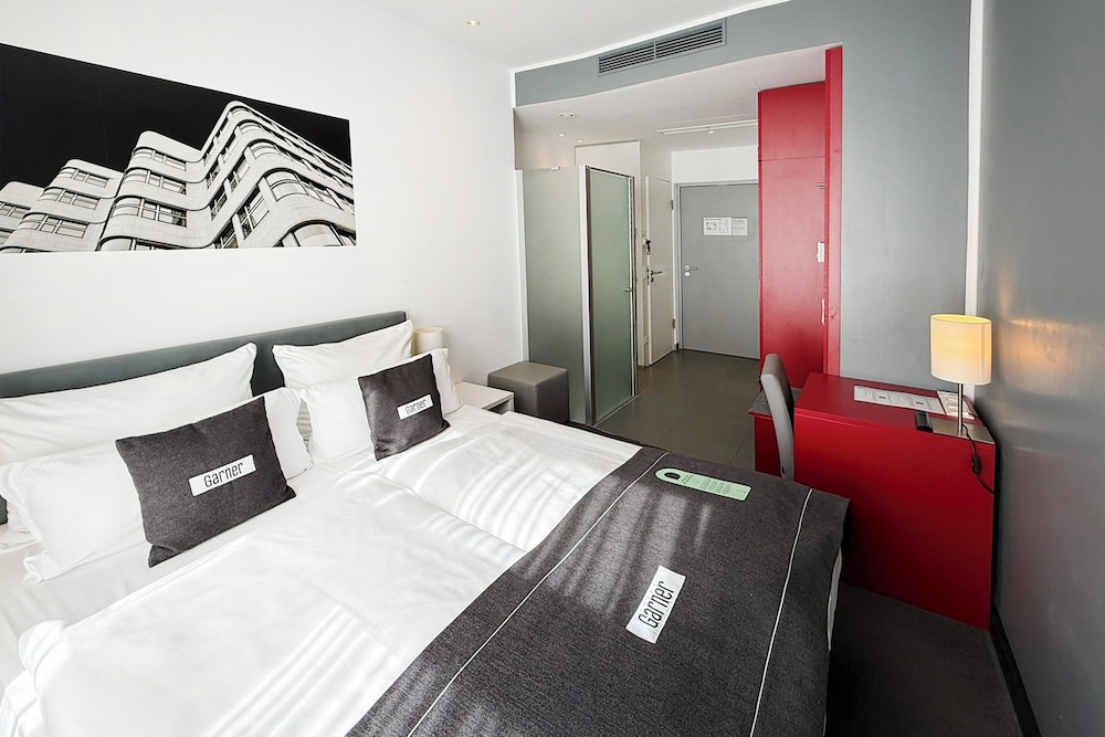 Garner Hotel Berlin - Gendarmenmarkt by IHG — Hotel rooms in Berlin, Berlin