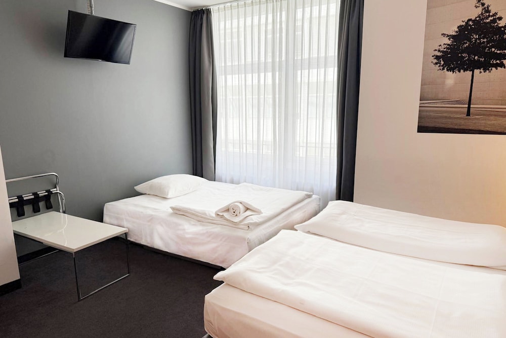 Garner Hotel Berlin - Gendarmenmarkt by IHG — Hotel rooms in Berlin, Berlin
