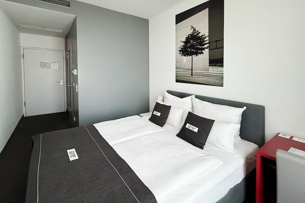 Garner Hotel Berlin - Gendarmenmarkt by IHG — Hotel rooms in Berlin, Berlin