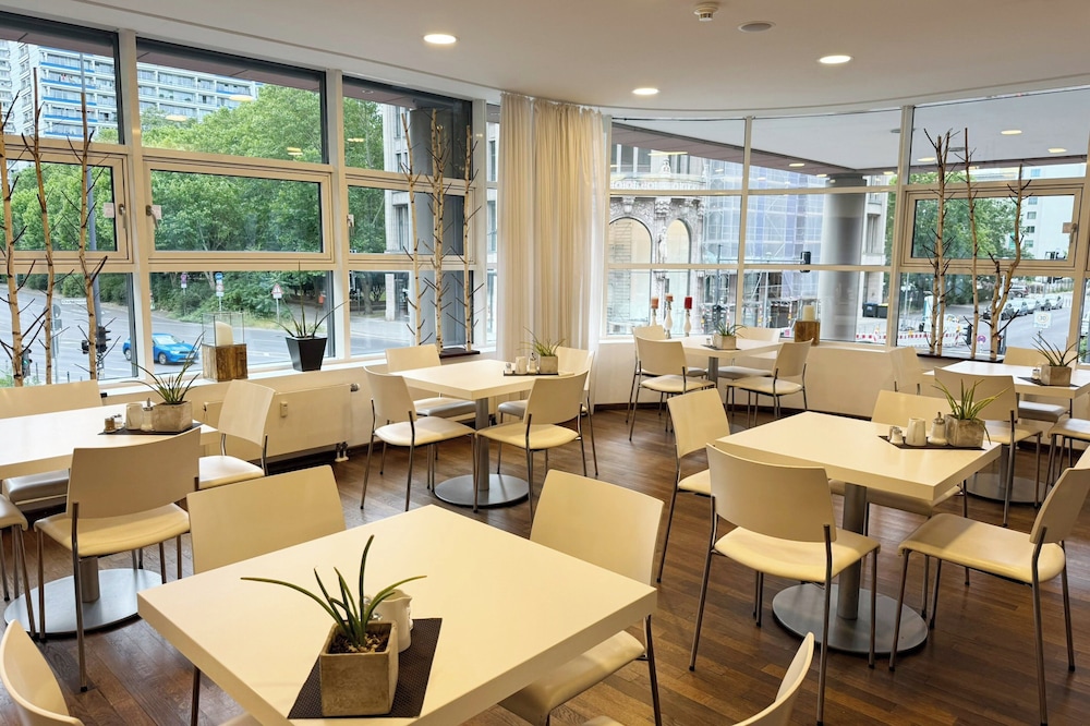 Garner Hotel Berlin - Gendarmenmarkt by IHG — Restaurant & bars in Berlin, Berlin