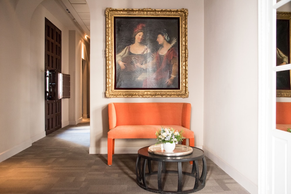 CoolRooms Palacio Villapanés 5 GL — Hotel building in Seville, Andalusia