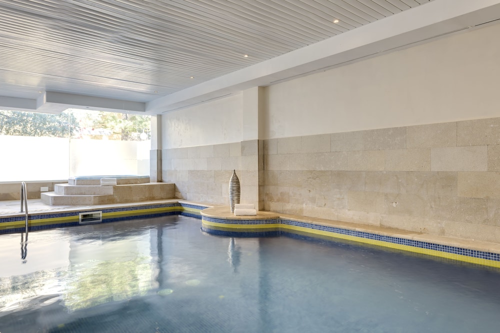 Aparthotel Alcudia Garden — Swimming pool in Alcudia, Balearic Islands