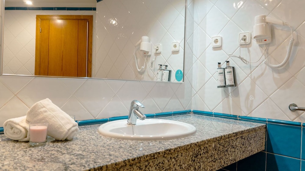 Rosamar Ibiza Hotel — Hotel rooms in San Antonio, Balearic Islands