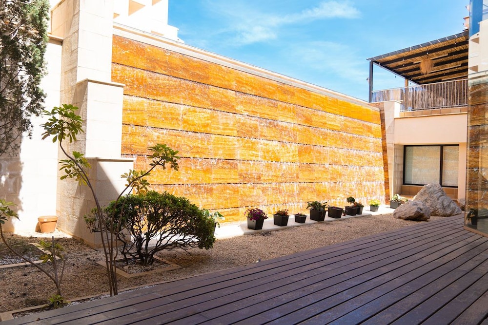 Rosamar Ibiza Hotel — Hotel building in San Antonio, Balearic Islands