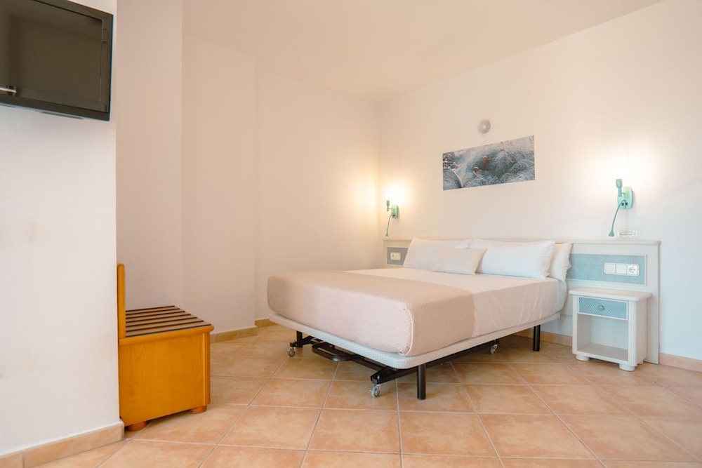Rosamar Ibiza Hotel — Hotel rooms in San Antonio, Balearic Islands