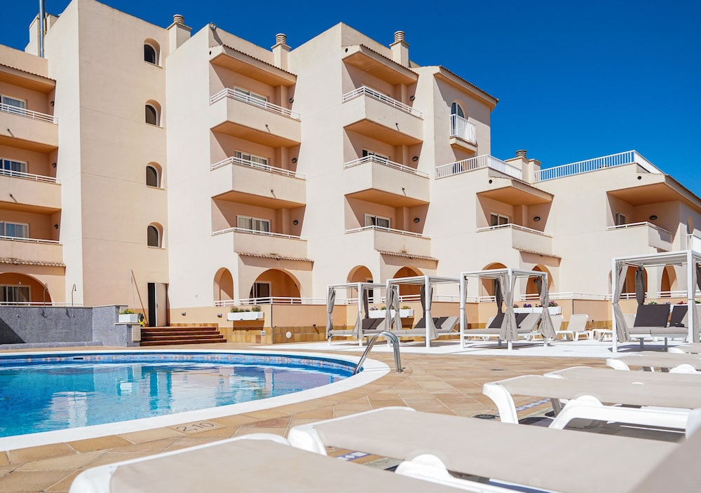 Rosamar Ibiza Hotel — Hotel building in San Antonio, Balearic Islands