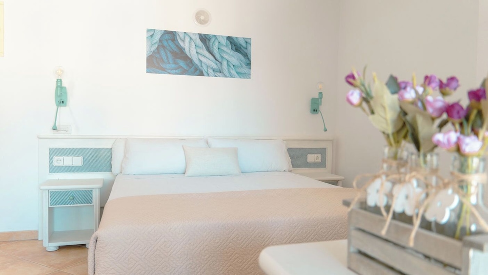 Rosamar Ibiza Hotel — Hotel rooms in San Antonio, Balearic Islands