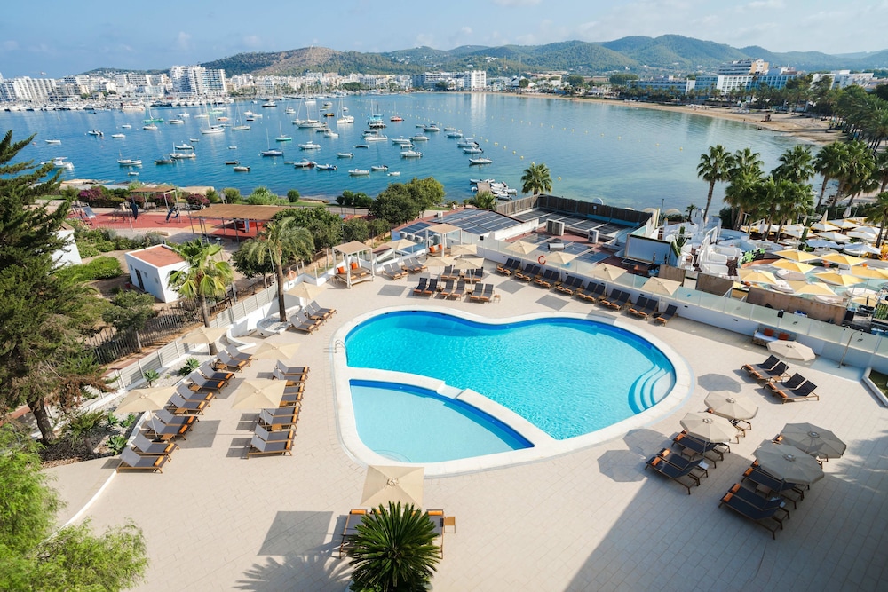 Hotel THB Ocean Beach - Adults Only — Main photo in San Antonio, Balearic Islands
