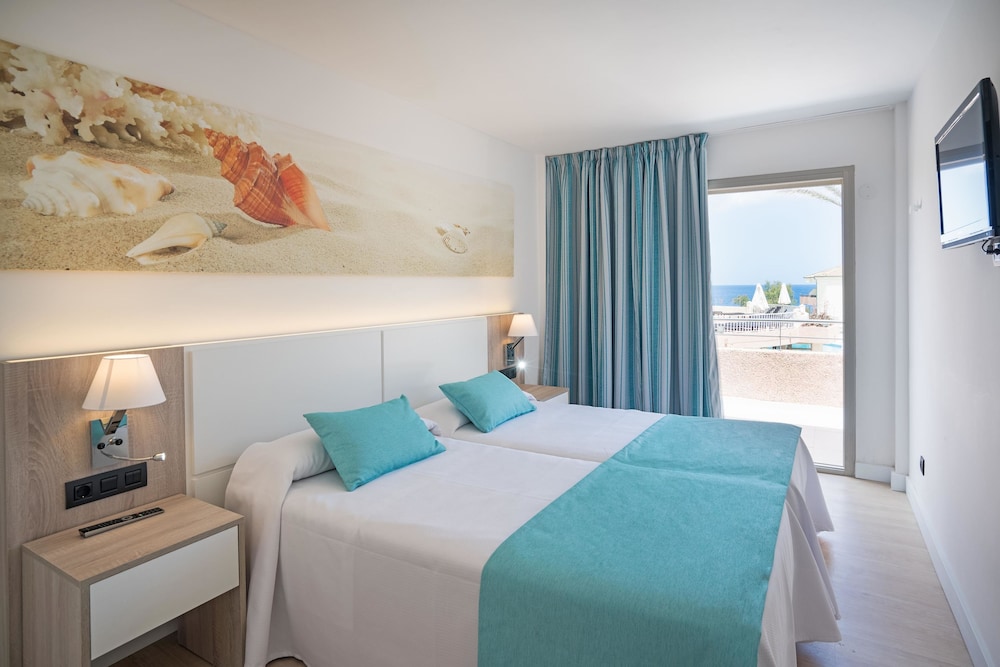 Aparthotel THB Guya Playa — Hotel rooms in Cala Ratjada, Balearic Islands