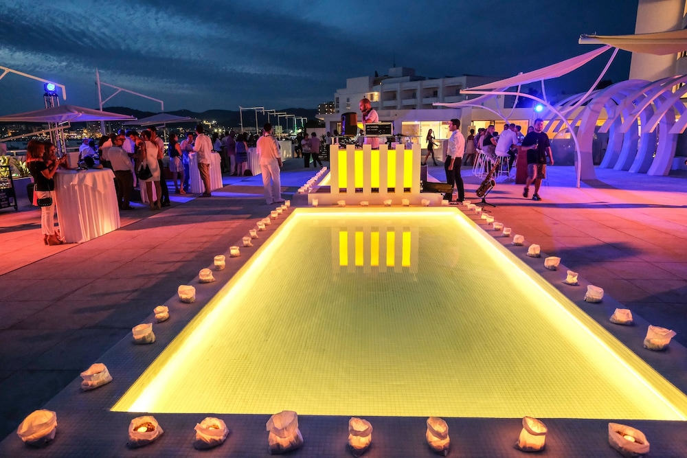Hotel THB Naeco Ibiza - Adults Only — Swimming pool in San Antonio, Balearic Islands