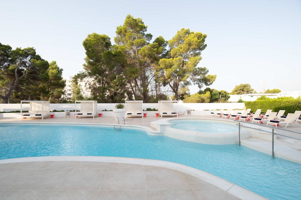 Hotel THB Naeco Ibiza - Adults Only — Swimming pool in San Antonio, Balearic Islands