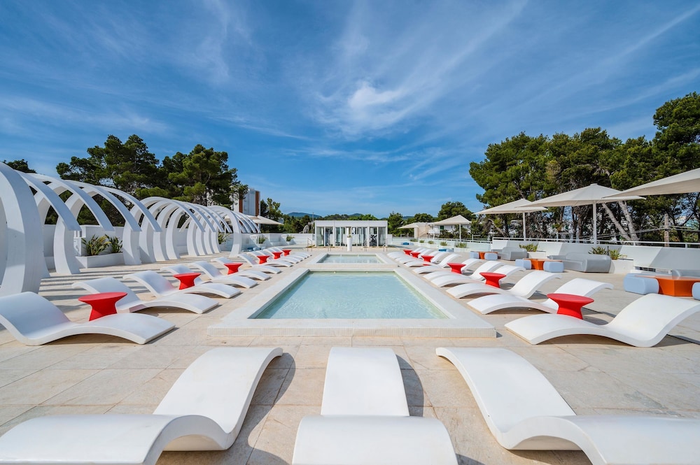 Hotel THB Naeco Ibiza - Adults Only — Swimming pool in San Antonio, Balearic Islands